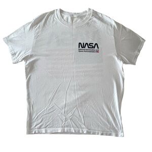 WHITE NASA T-SHIRT (MENS MEDIUM)